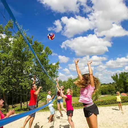 Domaine Aramis Camping *